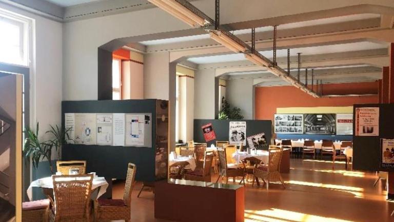 Haus Des Volkes - Das Bauhaushotel Probstzella Extérieur photo
