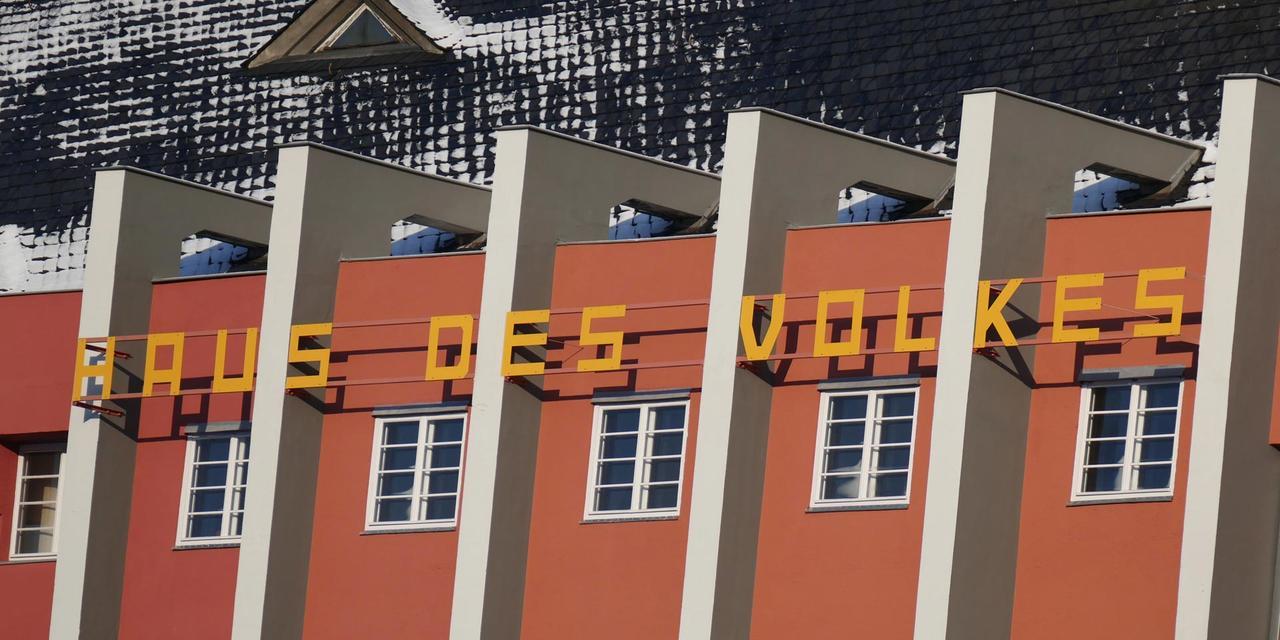 Haus Des Volkes - Das Bauhaushotel Probstzella Extérieur photo