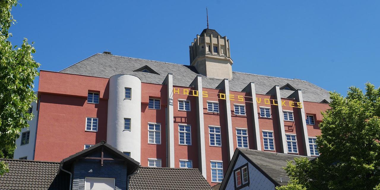 Haus Des Volkes - Das Bauhaushotel Probstzella Extérieur photo
