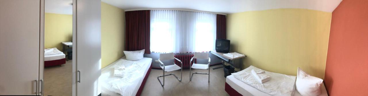 Haus Des Volkes - Das Bauhaushotel Probstzella Extérieur photo